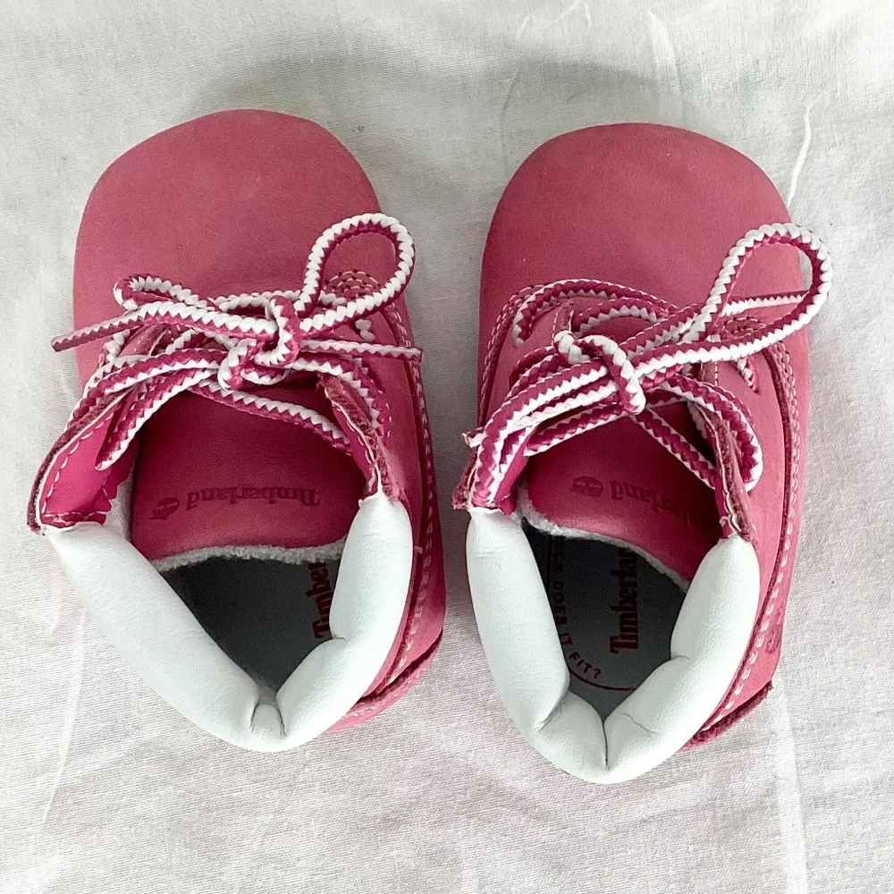 Timberland Suede Infant Baby Soft Crib Shoes Size 2 Pink White Booties